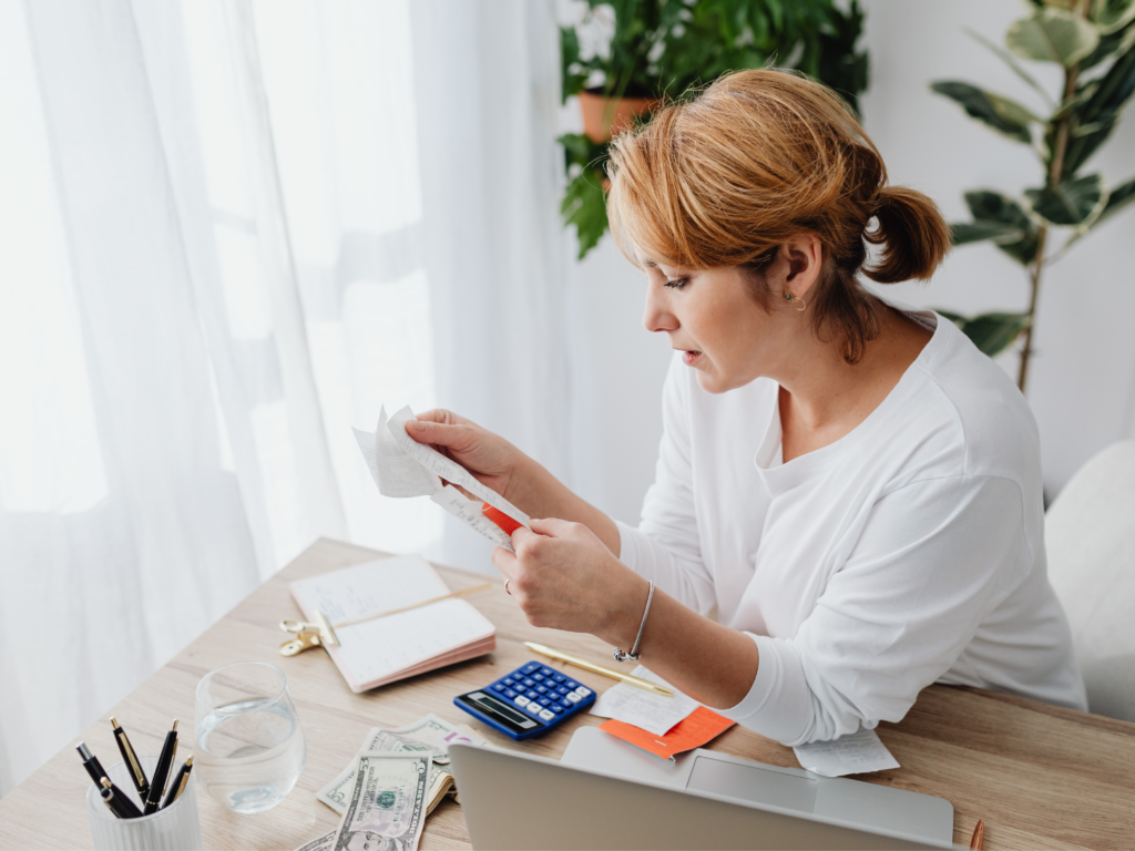 Year-end bookkeeping cleanup checklist for small businesses